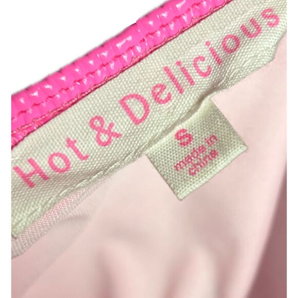 Y2K Hot Pink Vinyl Corset Top - Picture 5 of 6